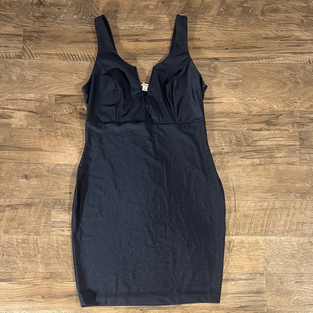 Haute Monde Elegant Black Mini Dress - Size L